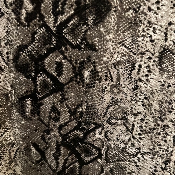 Gibson long sleeved top - Picture 3 of 3